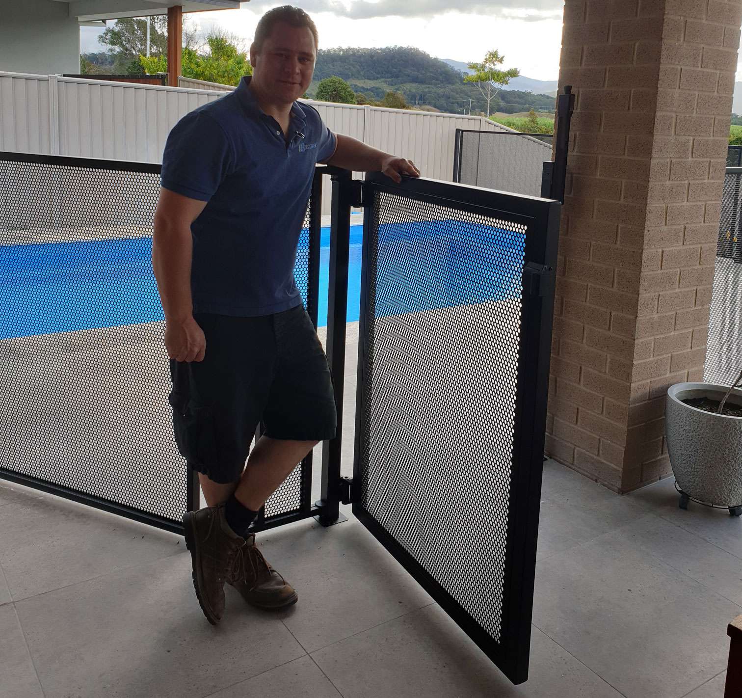 Complete gate install